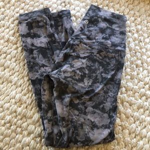 Lululemon Align Leggings - Size 4